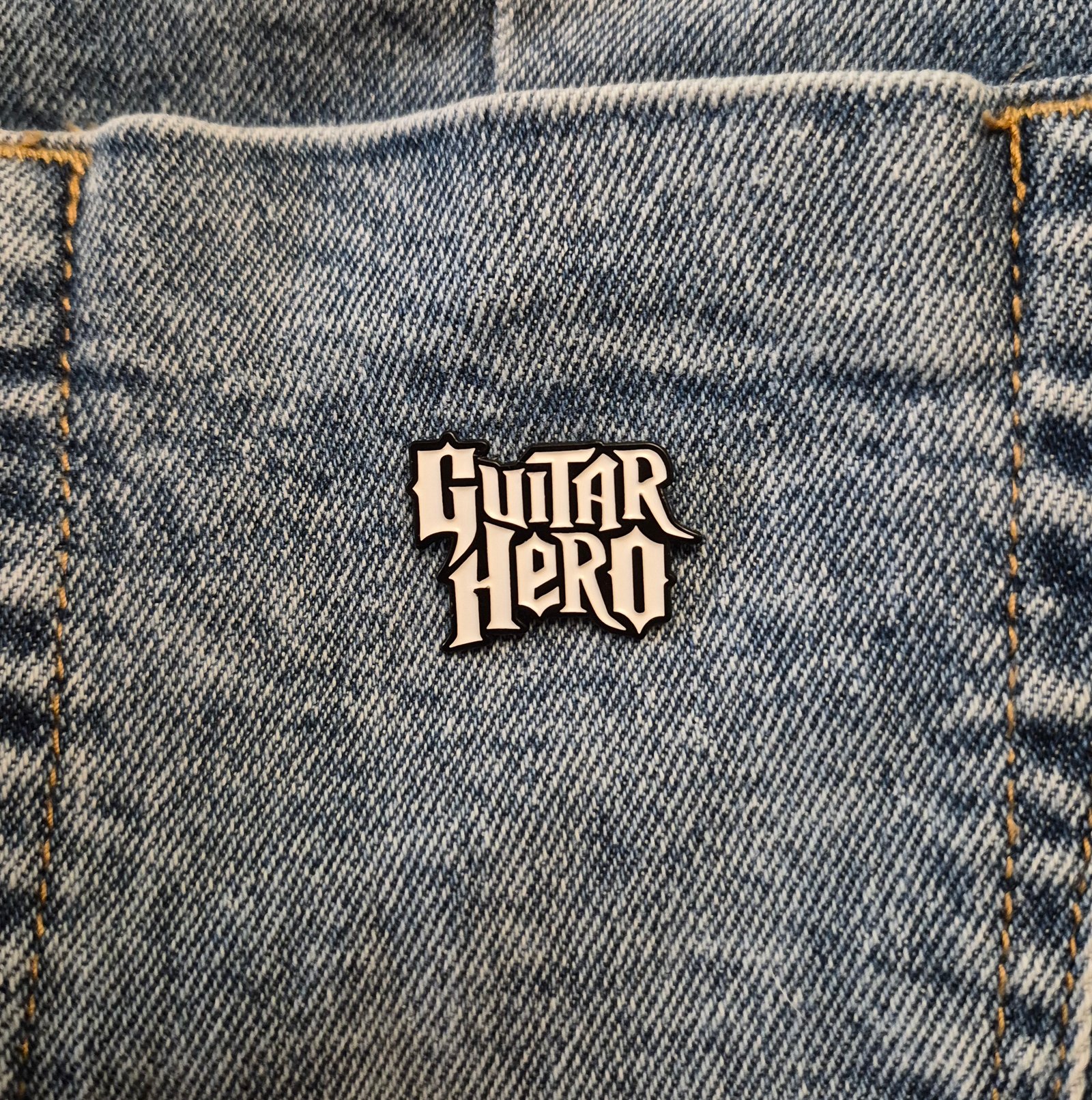 Pin Guitar